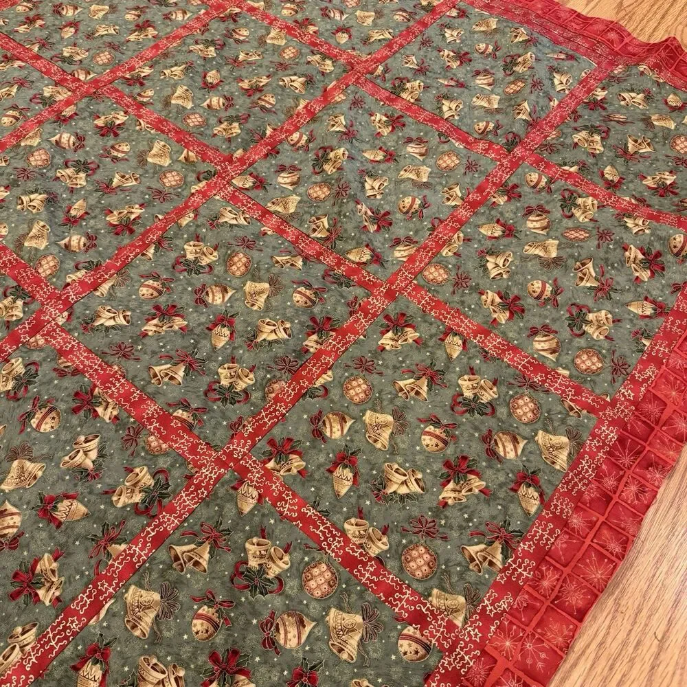 Handmade xmas quilt